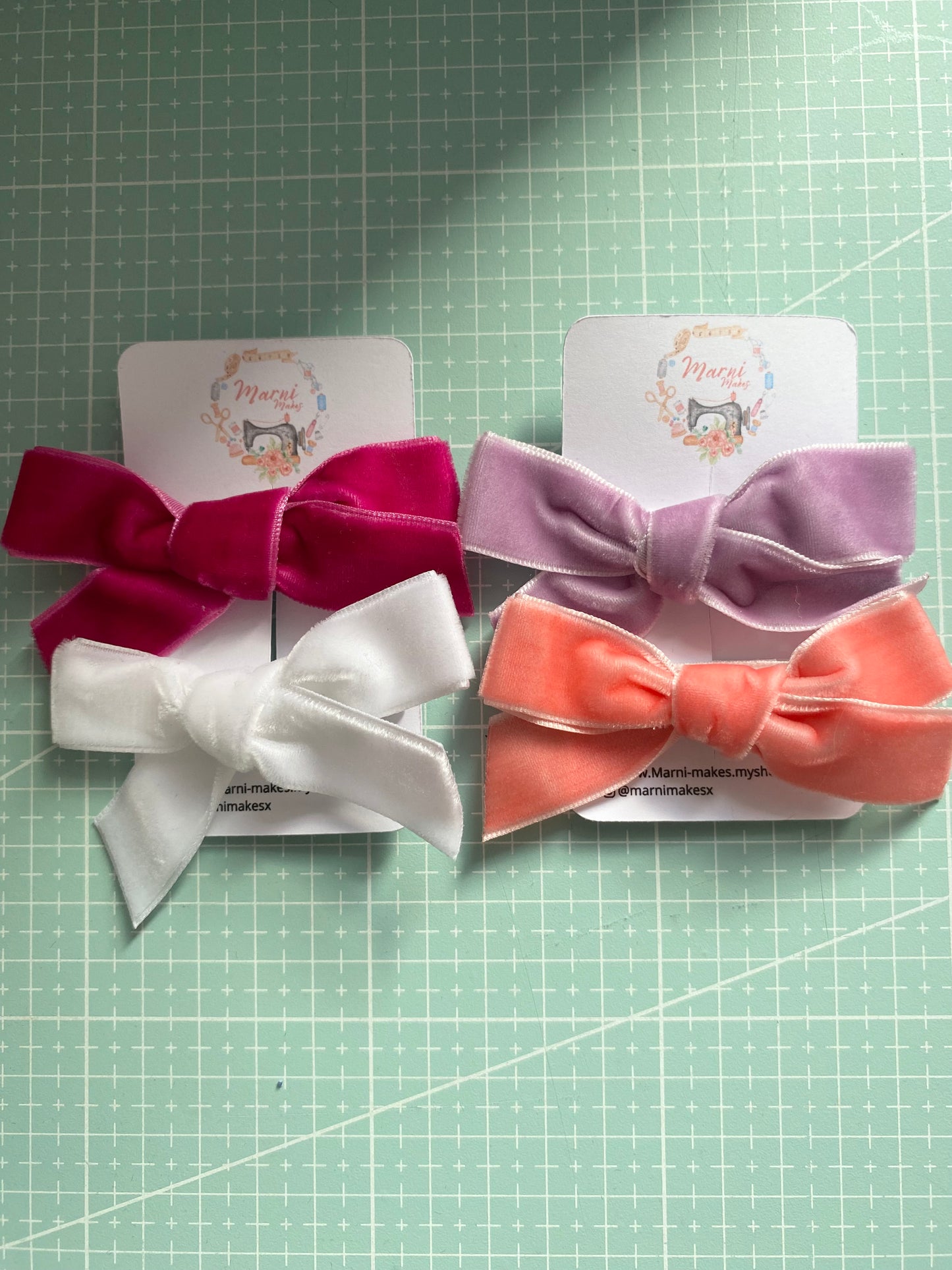 Velour/Broderie Hair Bows
