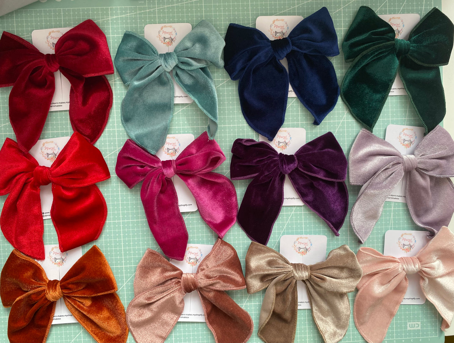Velour/Broderie Hair Bows