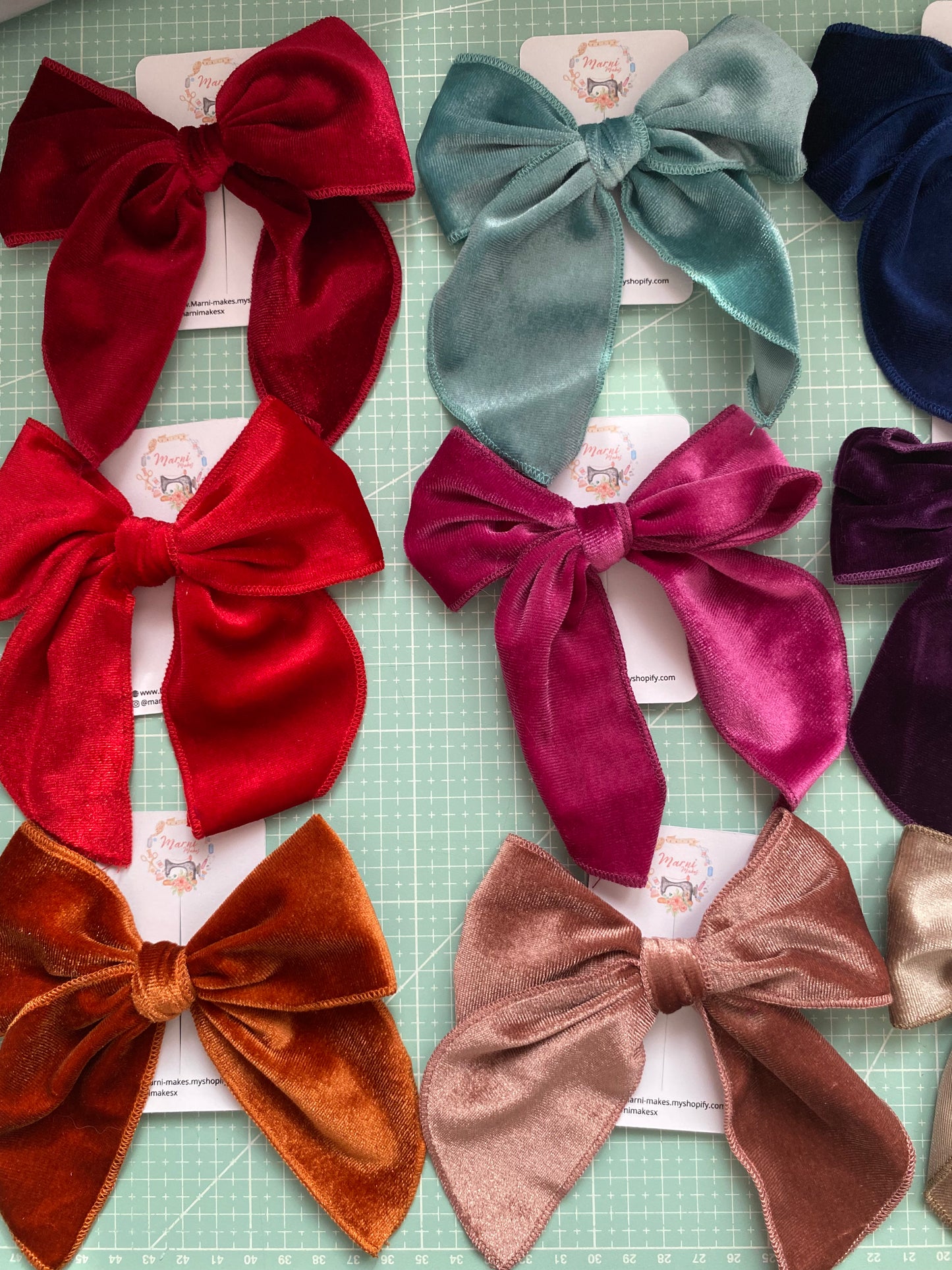 Velour/Broderie Hair Bows